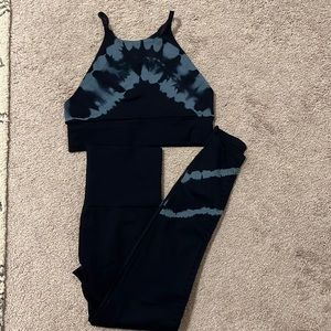 Joylab set extra small bra and leggings